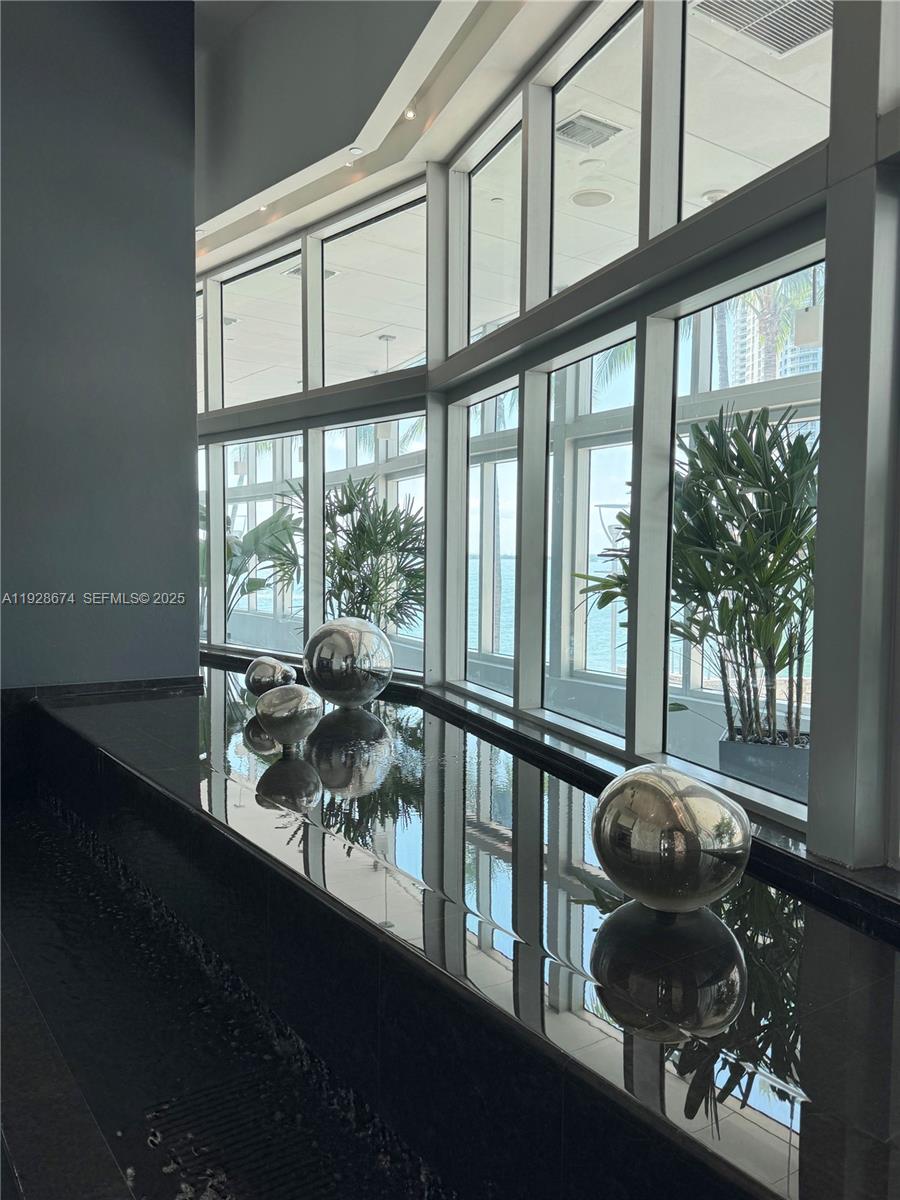 335 S Biscayne Blvd #2403 Miami, FL 33131