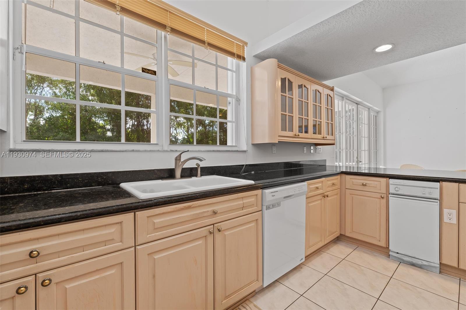 12982 SW 27th St Miami, FL 33175