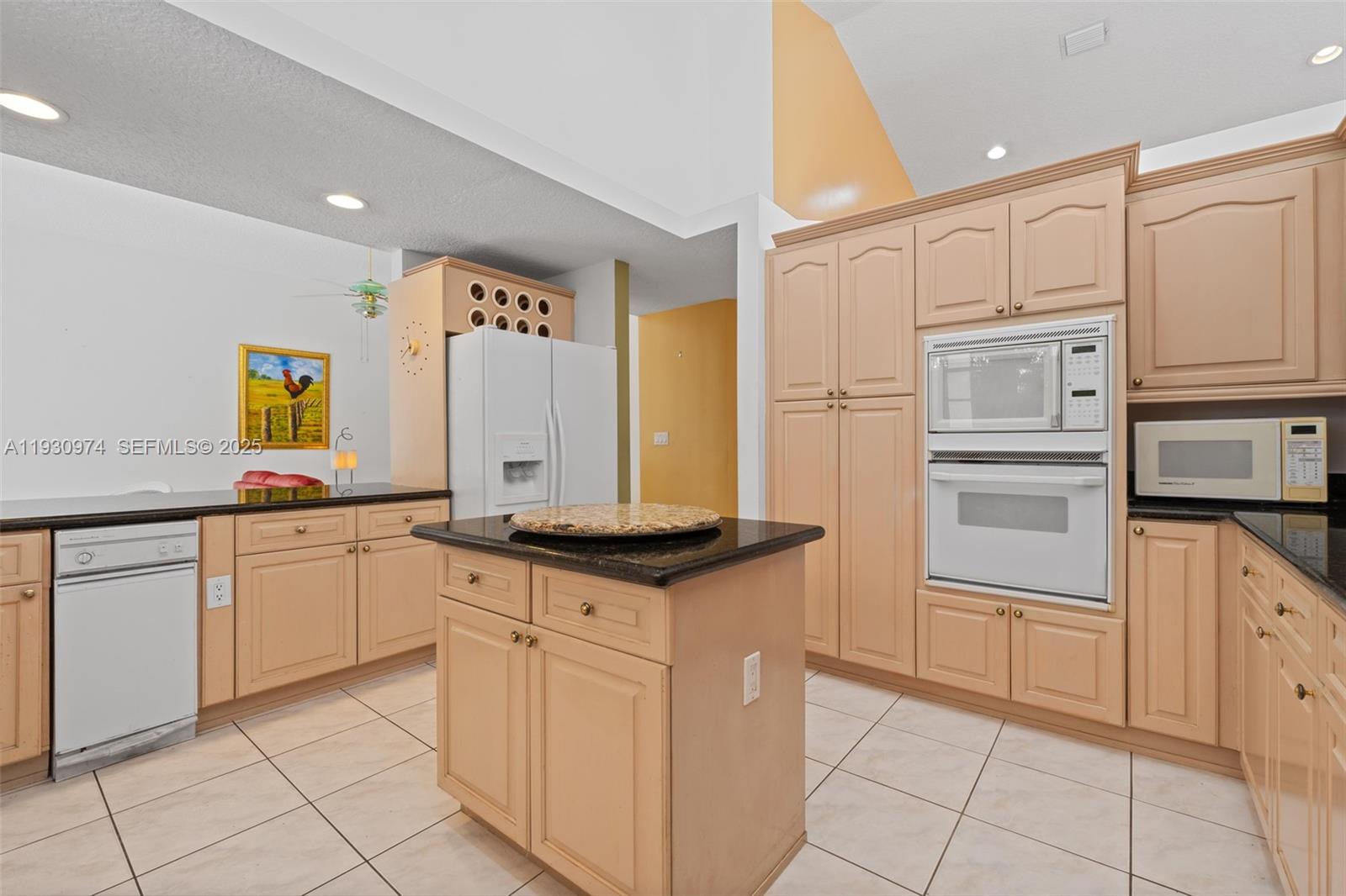 12982 SW 27th St Miami, FL 33175