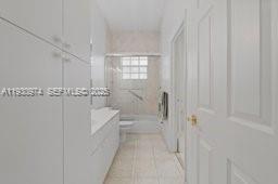 12982 SW 27th St Miami, FL 33175