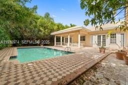 12982 SW 27th St Miami, FL 33175