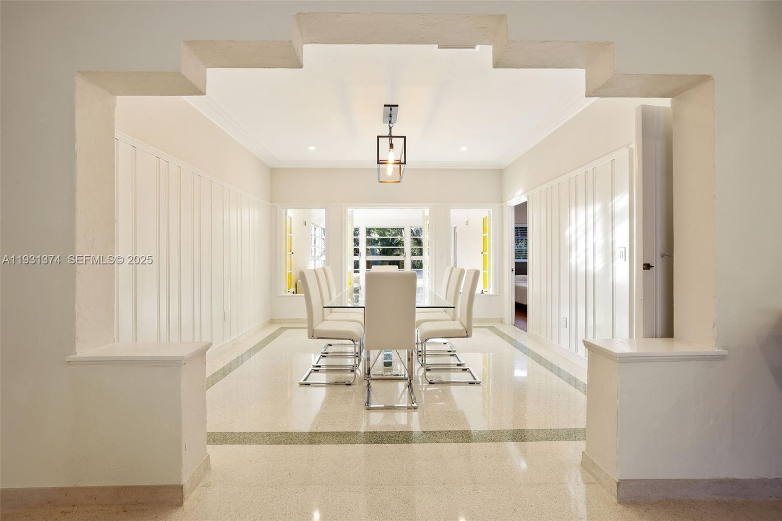 3760 Royal Palm Ave Miami Beach, FL 33140