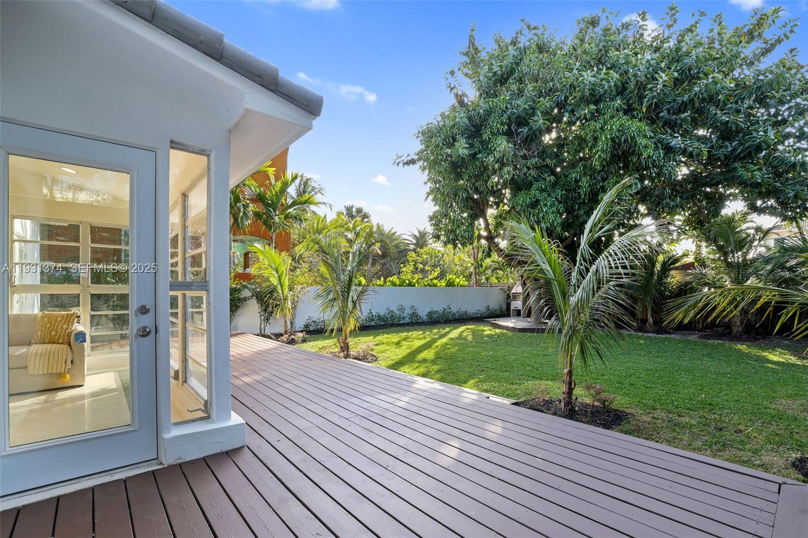 3760 Royal Palm Ave Miami Beach, FL 33140