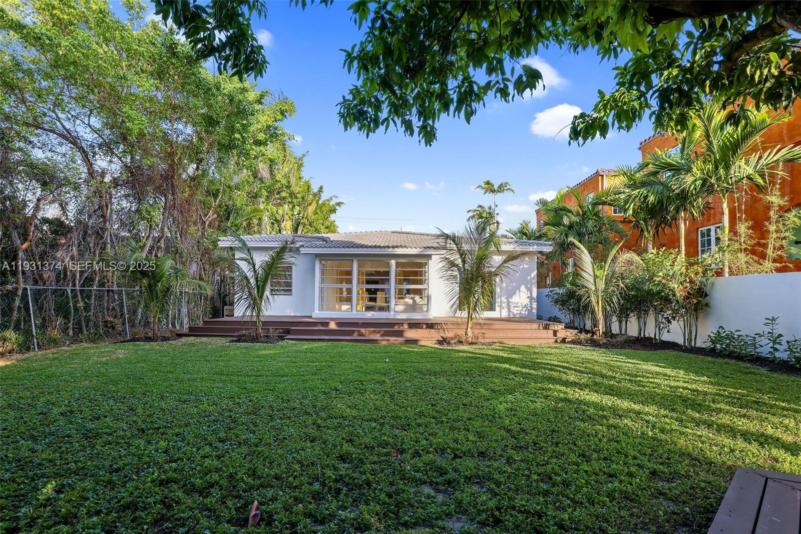 3760 Royal Palm Ave Miami Beach, FL 33140