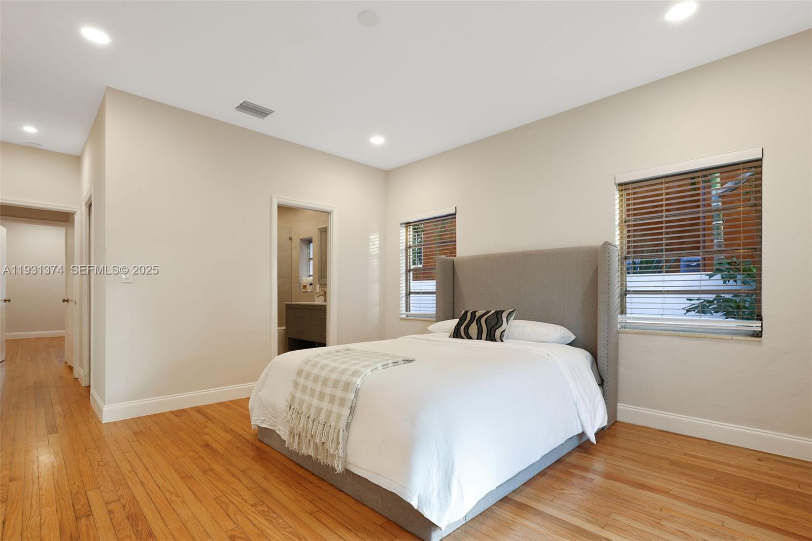 3760 Royal Palm Ave Miami Beach, FL 33140