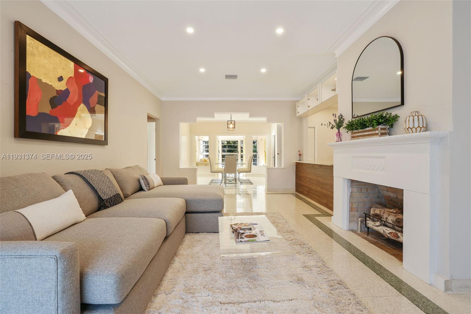 3760 Royal Palm Ave Miami Beach, FL 33140