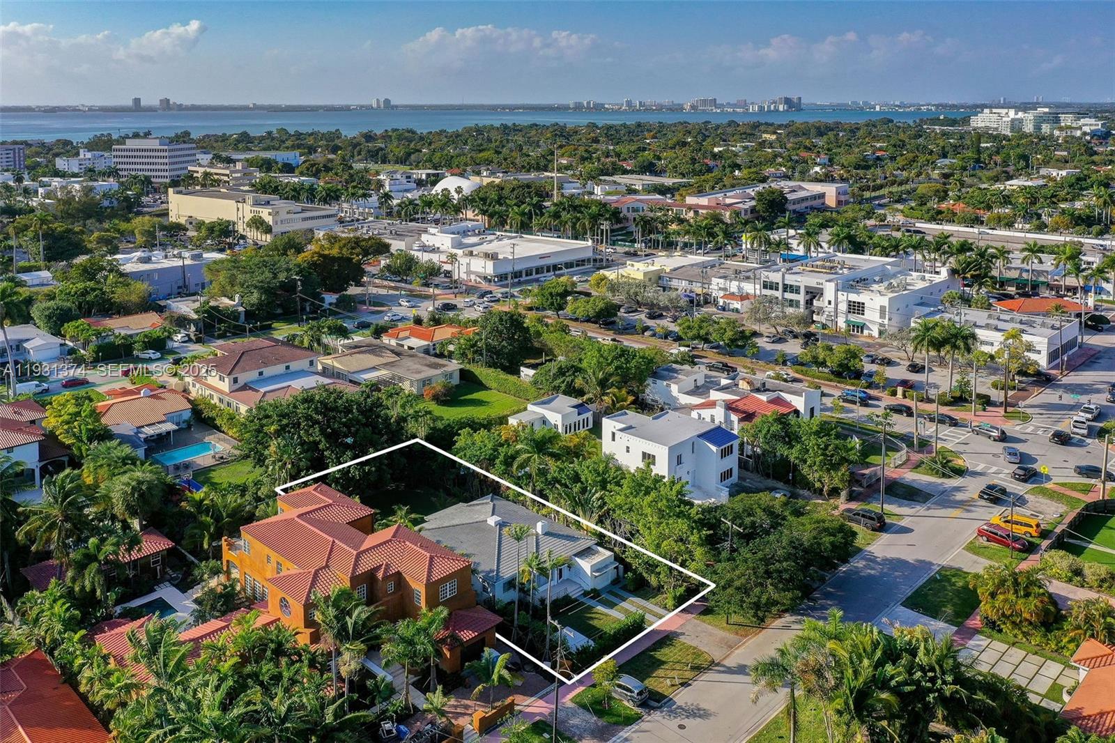 3760 Royal Palm Ave Miami Beach, FL 33140