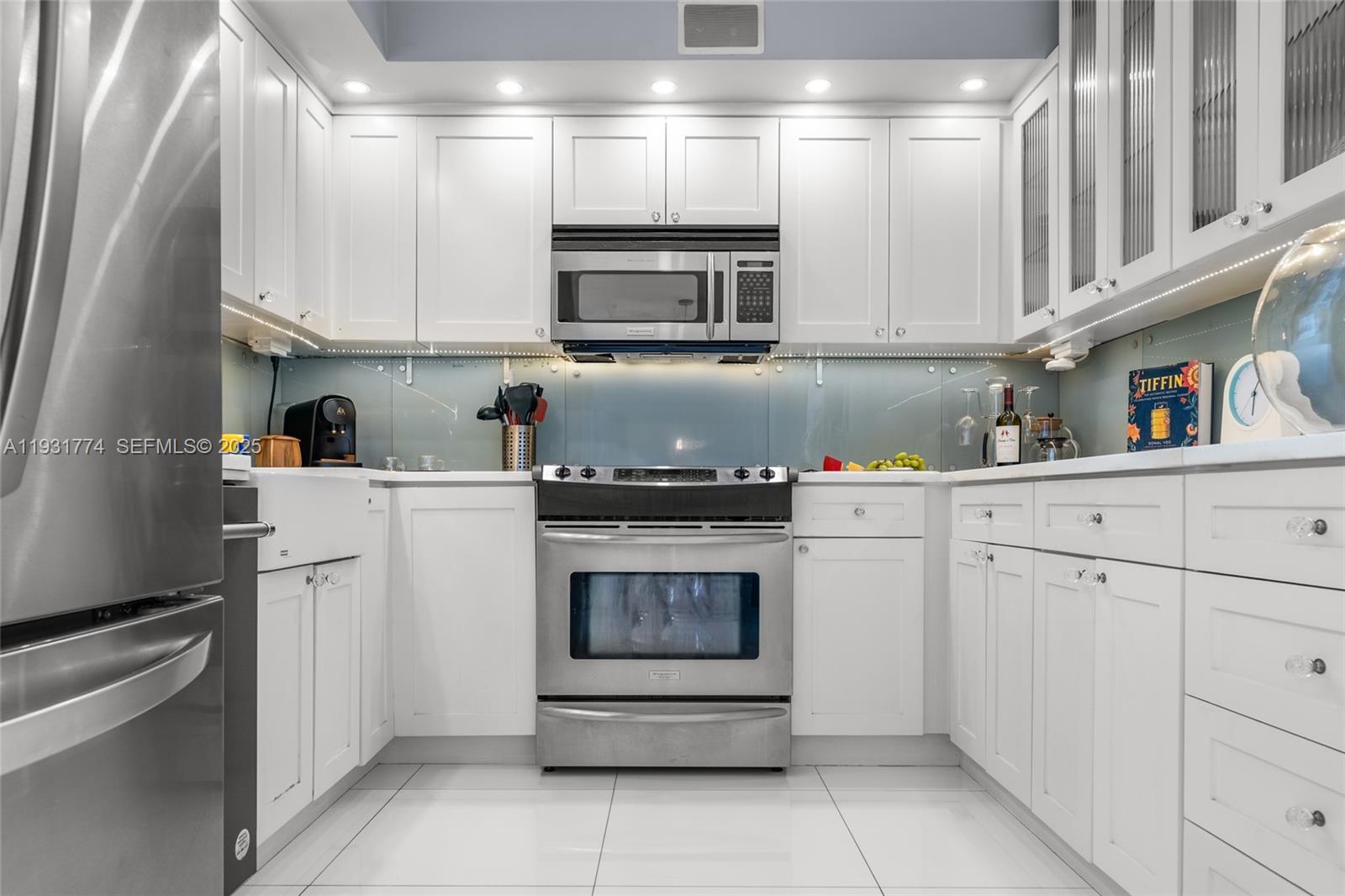 6900 Bay Dr #5K Miami Beach, FL 33141