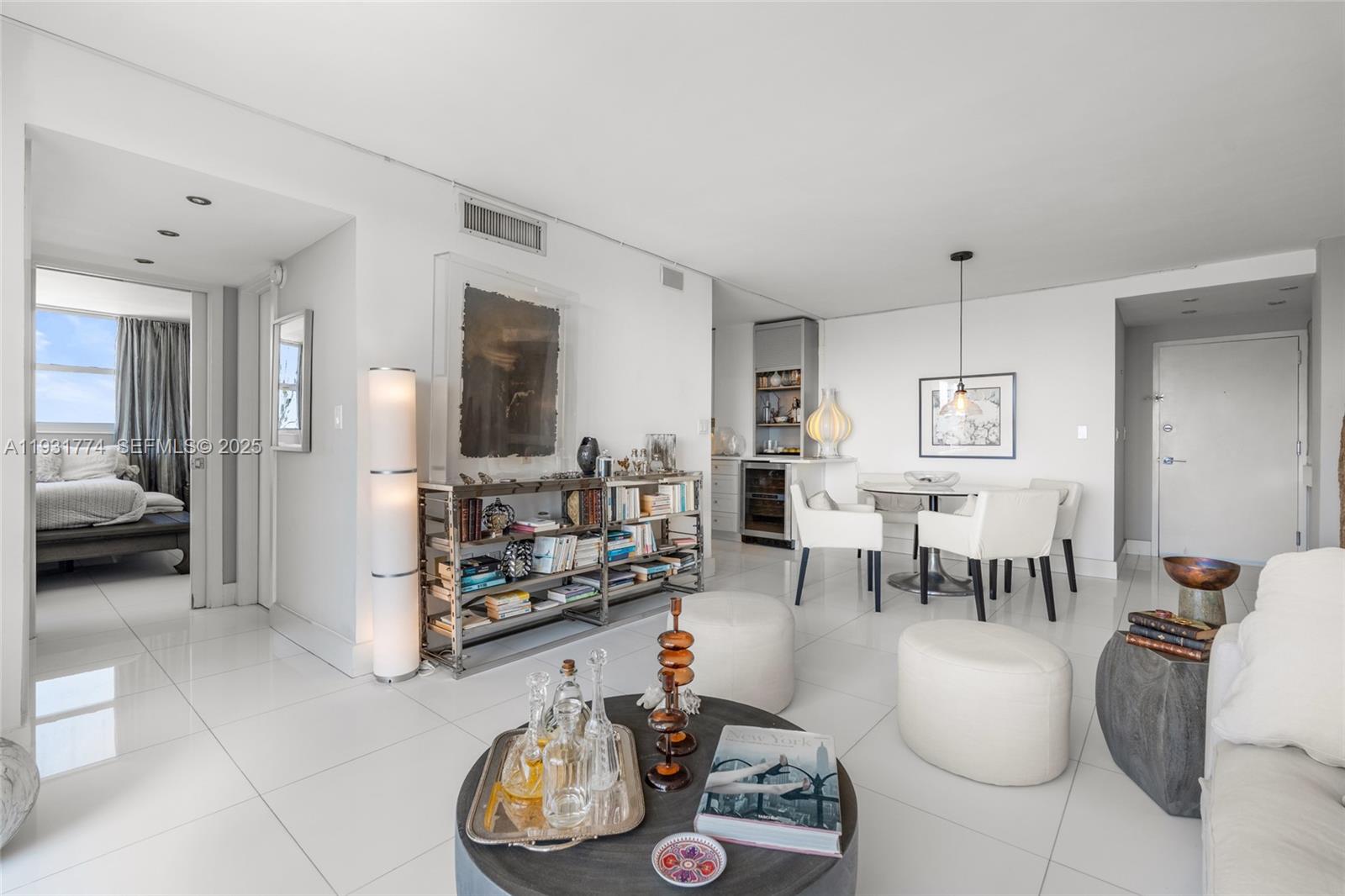 6900 Bay Dr #5K Miami Beach, FL 33141