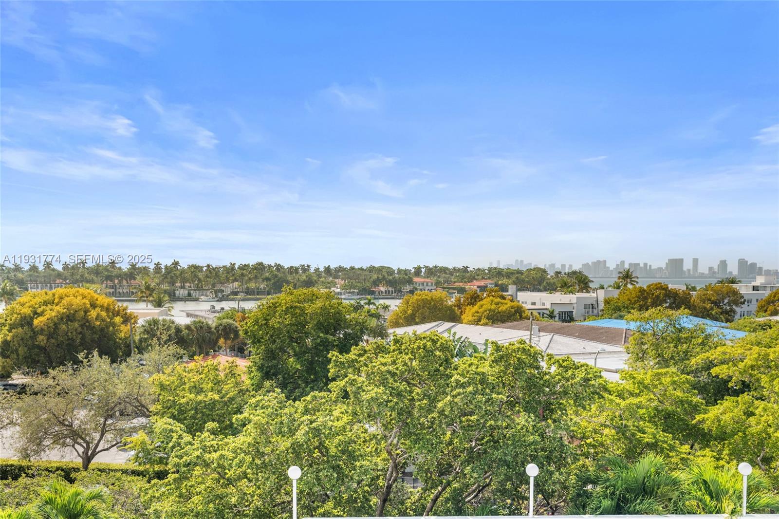 6900 Bay Dr #5K Miami Beach, FL 33141