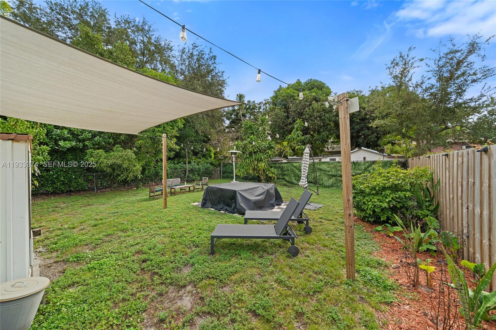 272 NW 42nd St Miami, FL 33127