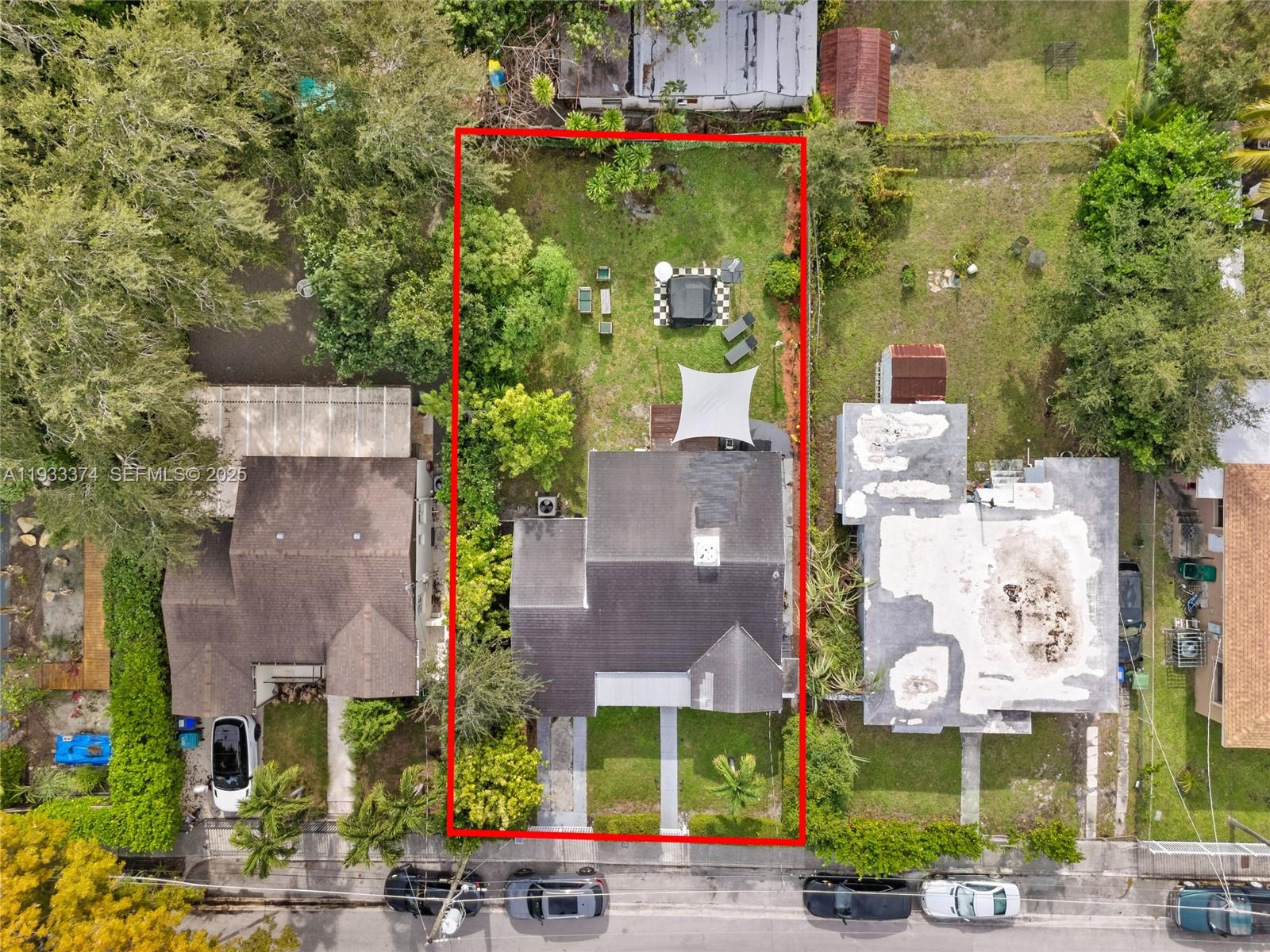 272 NW 42nd St Miami, FL 33127