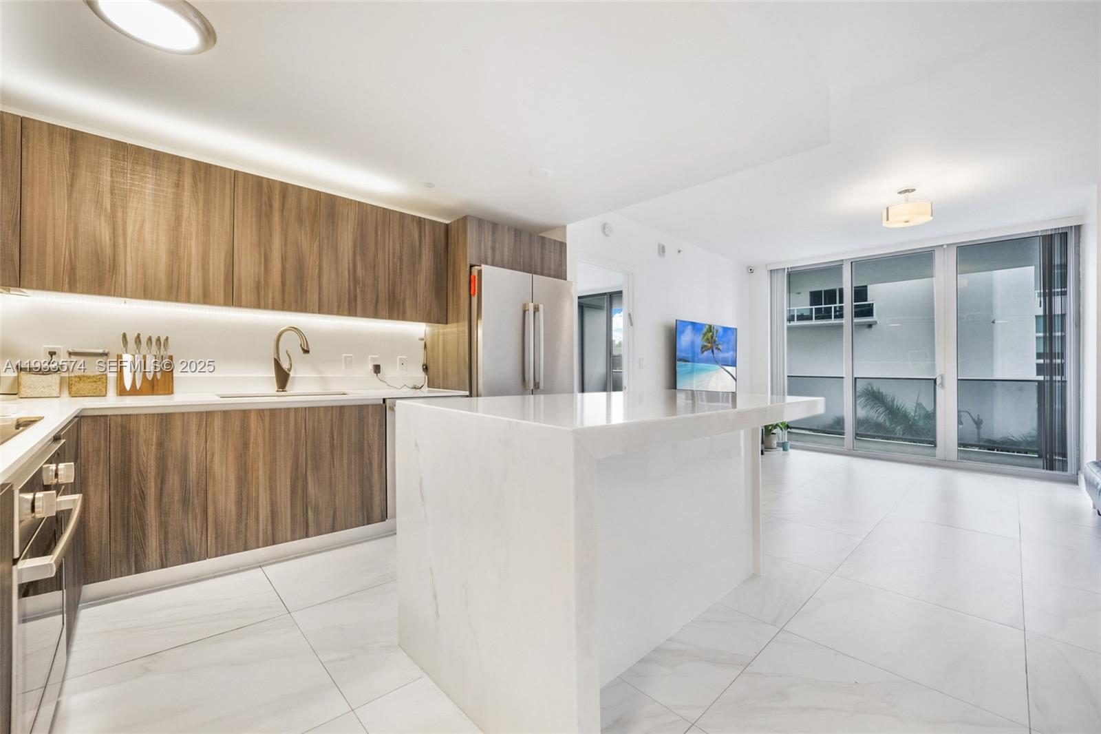 image Aria on the Bay6