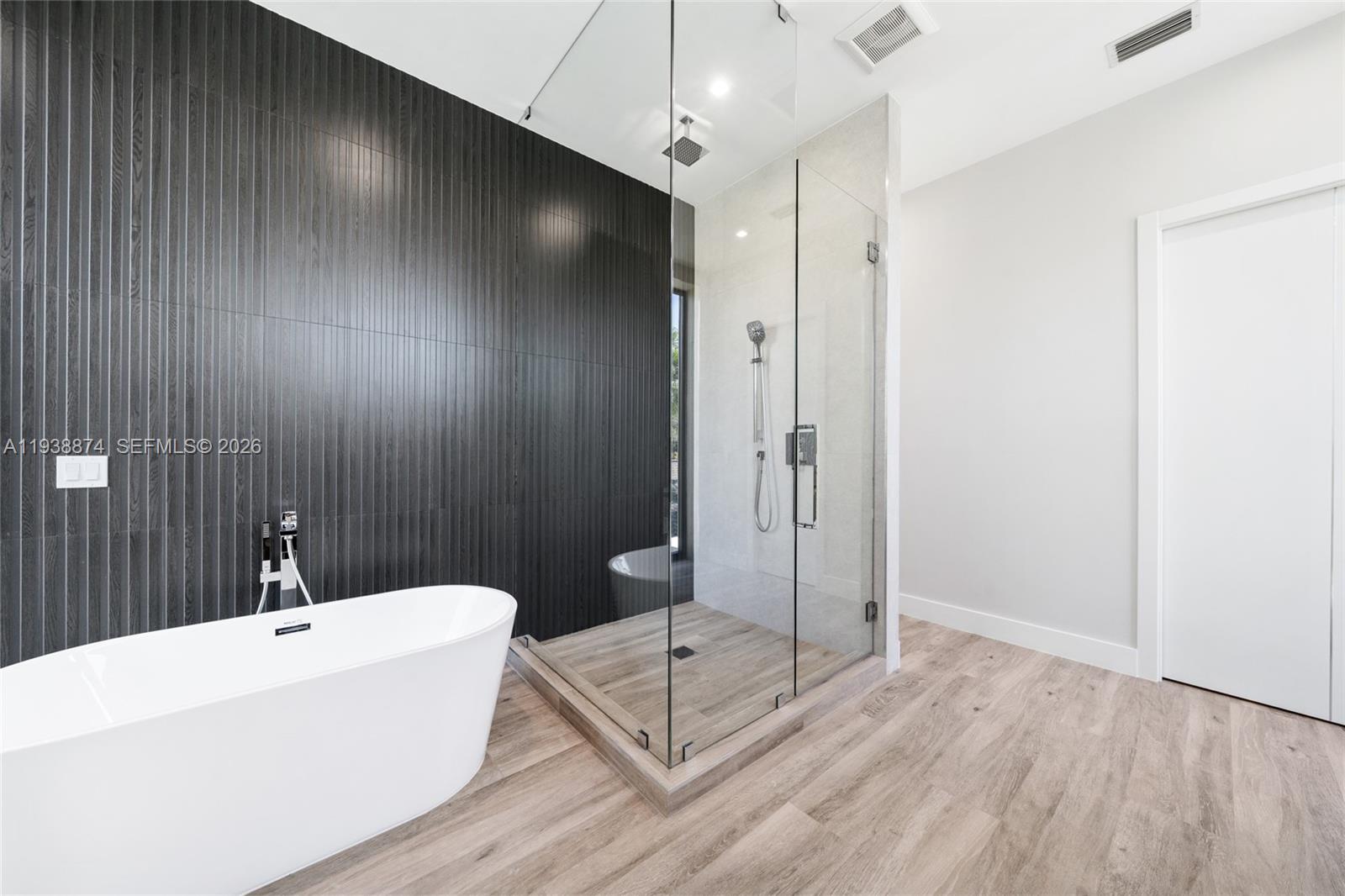 1117 SE 9th St Fort Lauderdale, FL 33316