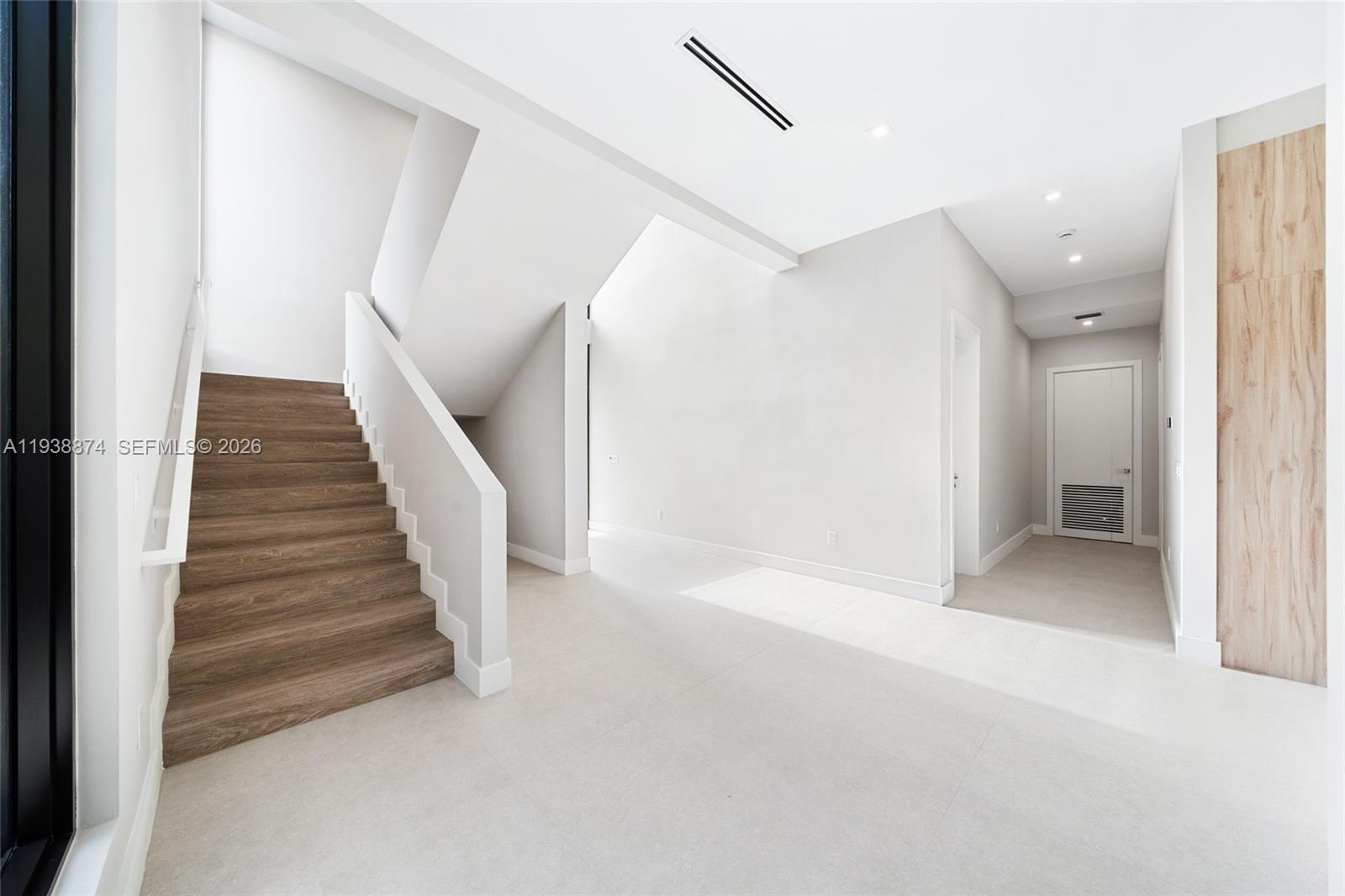 1117 SE 9th St Fort Lauderdale, FL 33316