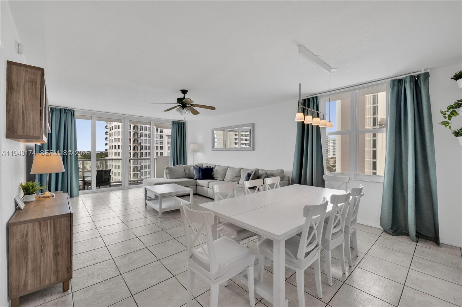 5601 Collins Ave #825 Miami Beach, FL 33140