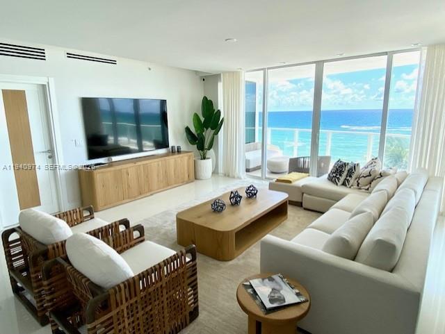 3951 S Ocean Dr #501 Hollywood, FL 33019