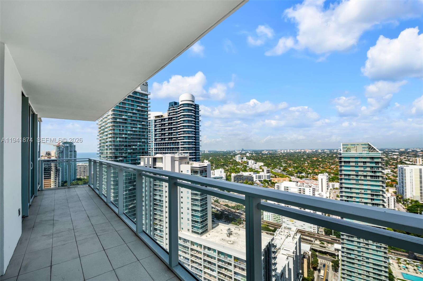 1080 Brickell Ave #3900-3901 Miami, FL 33131