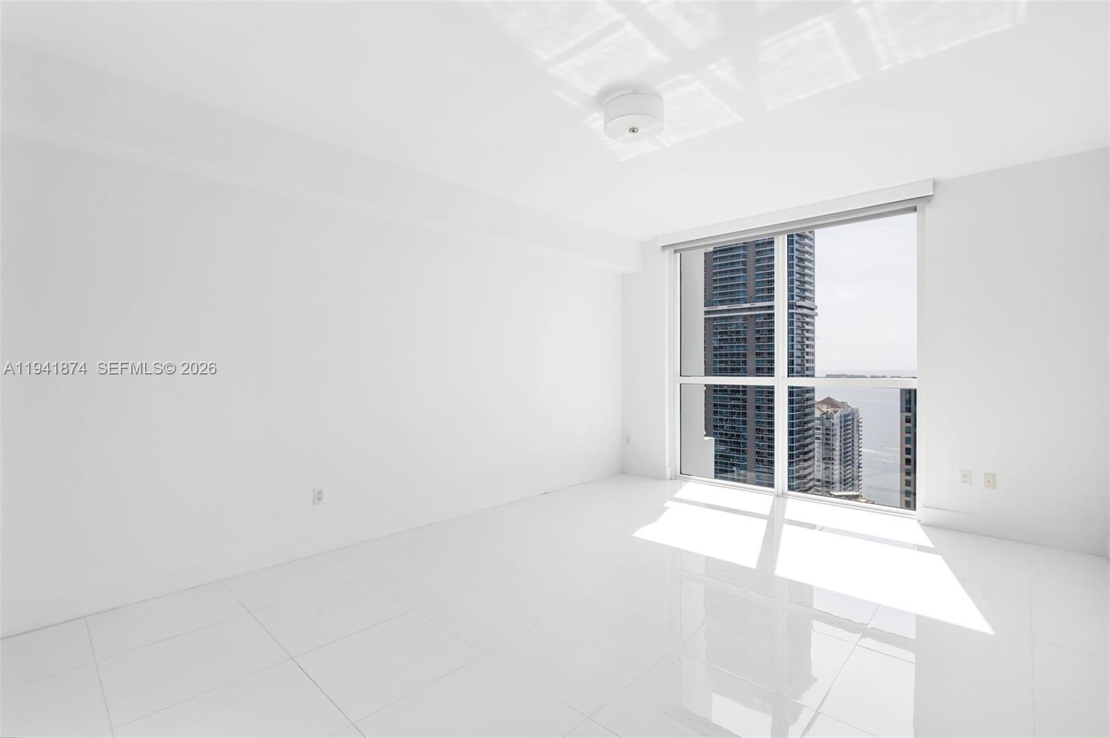 1080 Brickell Ave #3900-3901 Miami, FL 33131
