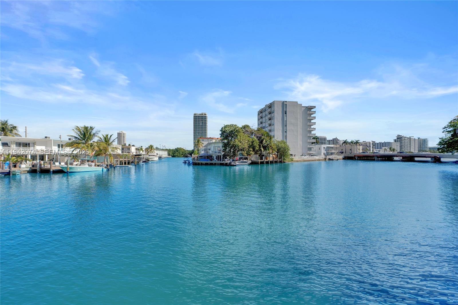7133 Bay Dr #305 Miami Beach, FL 33141