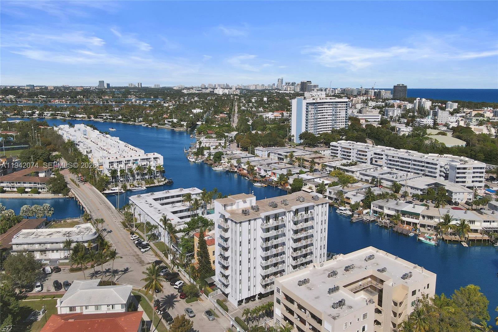 7133 Bay Dr #305 Miami Beach, FL 33141