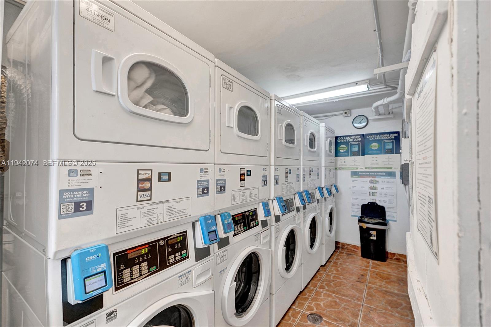 7133 Bay Dr #305 Miami Beach, FL 33141