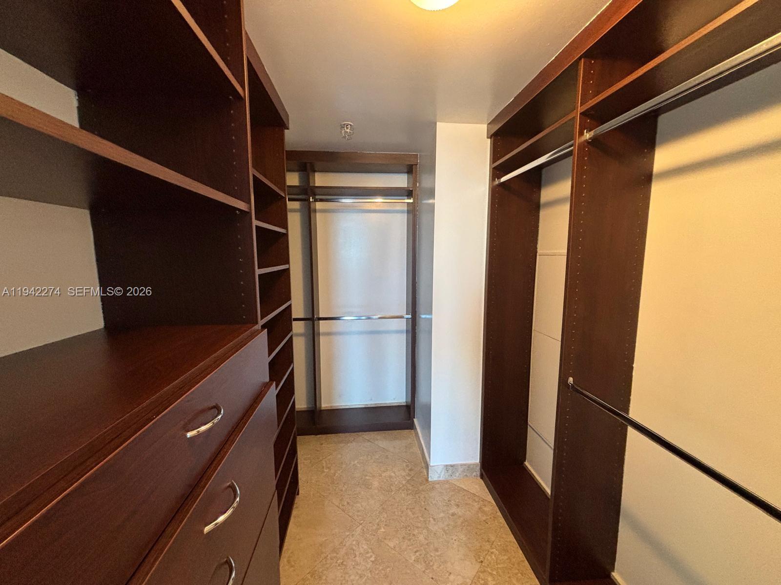 image Latitude on the River22