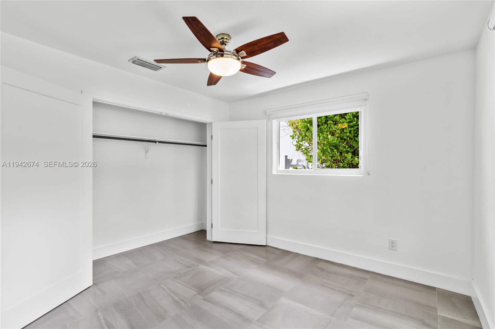 3855 SW 1st St Miami, FL 33134