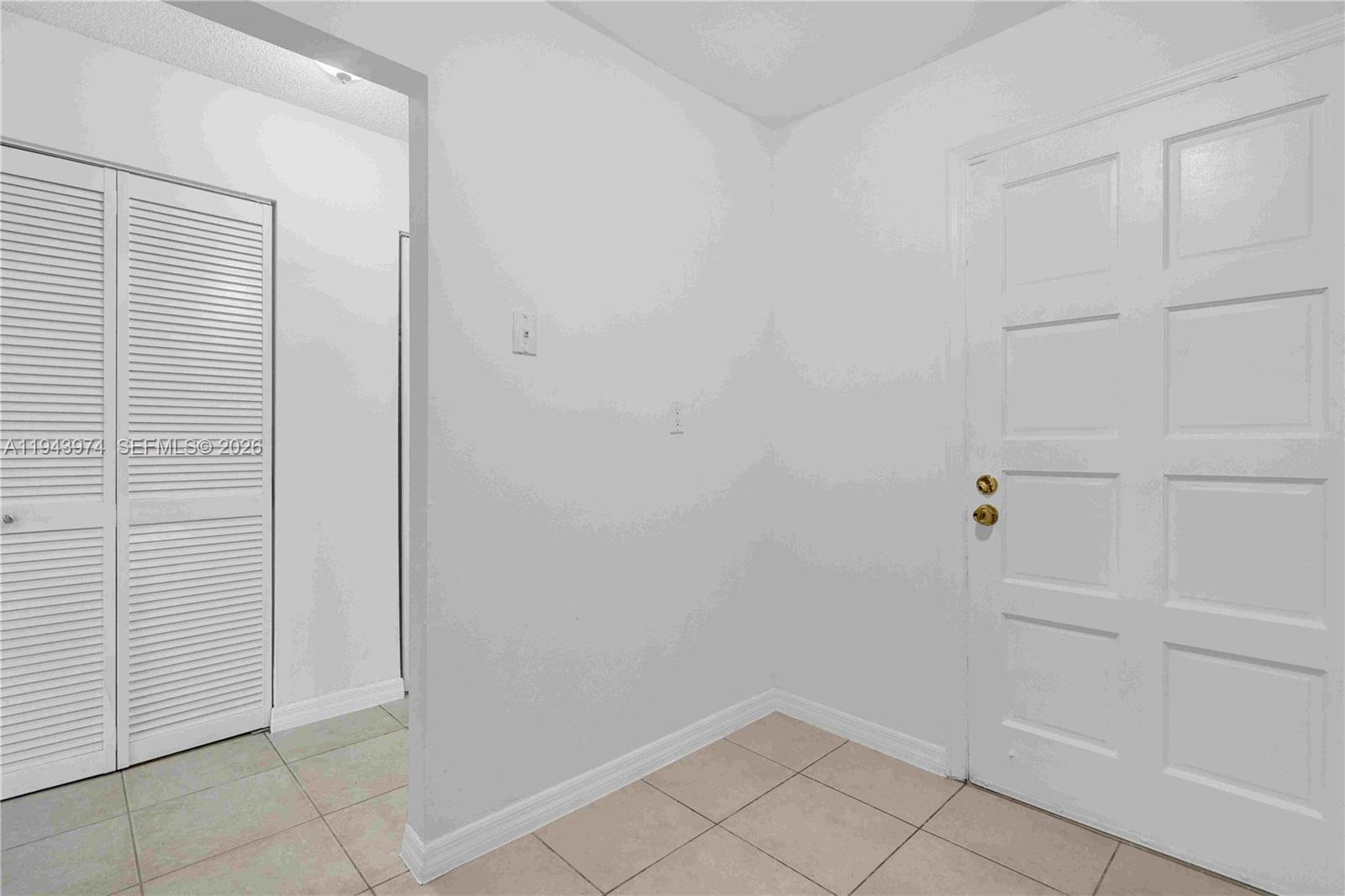 8600 SW 109th Ave #4-101 Miami, FL 33173