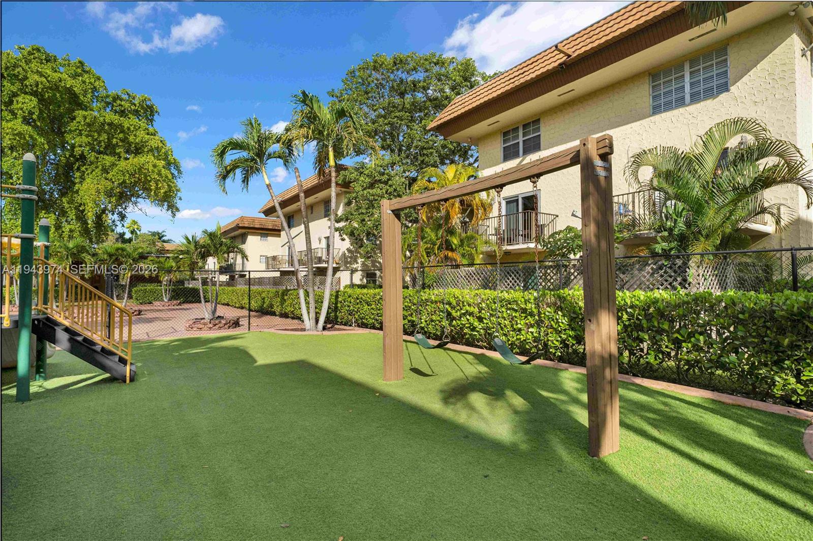 8600 SW 109th Ave #4-101 Miami, FL 33173