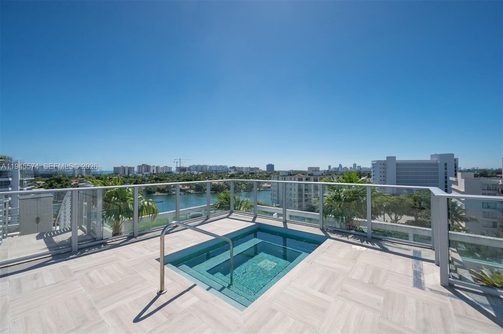 image Bay Harbor Club16