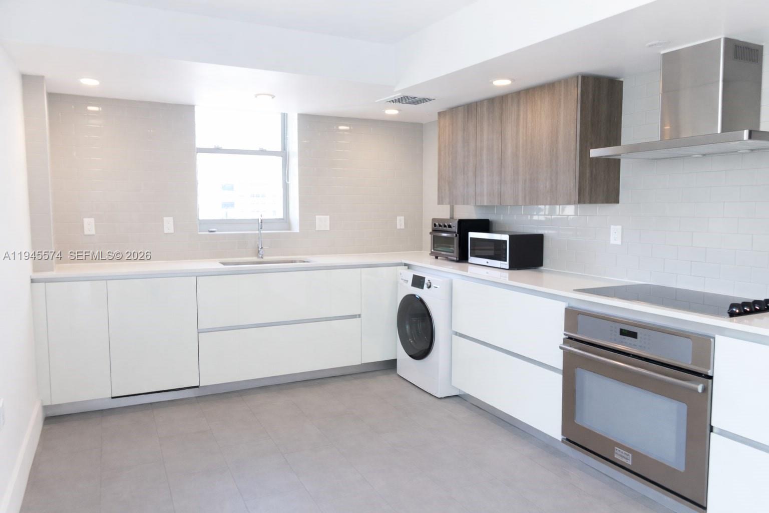 image Bay Harbor Club1