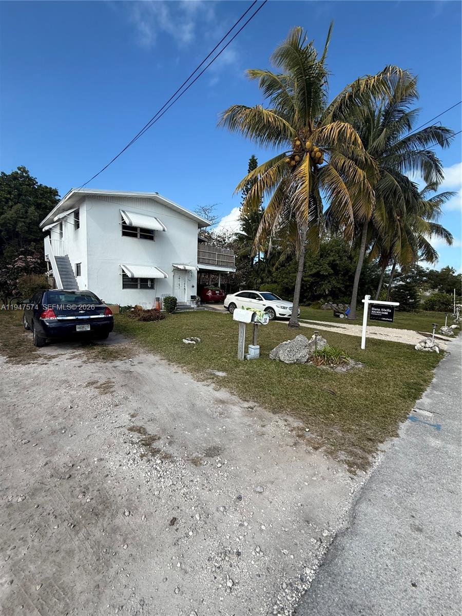 329 63rd Ct Gulf Marathon, FL 33050