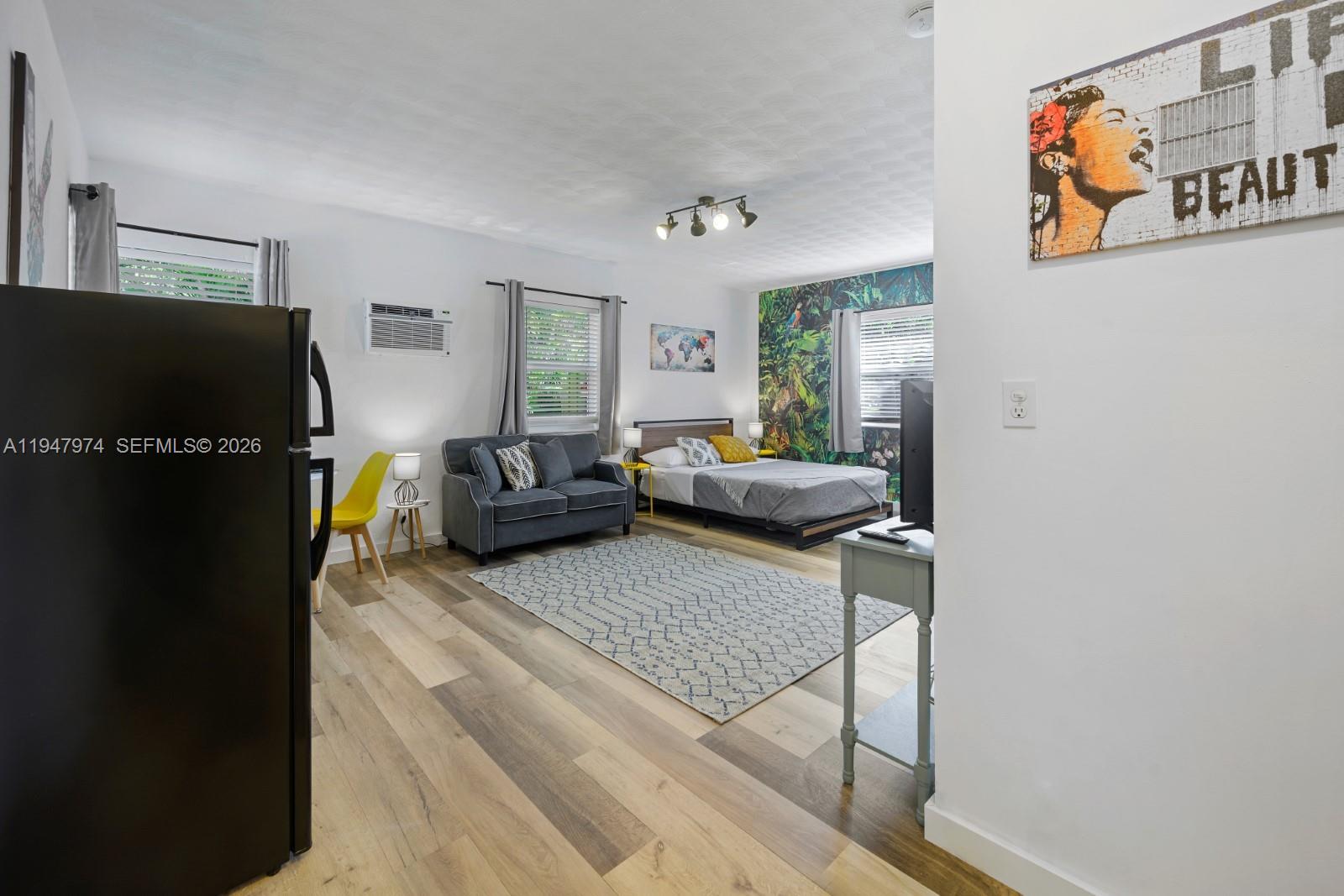 1444 NE 13th Ave Fort Lauderdale, FL 33304