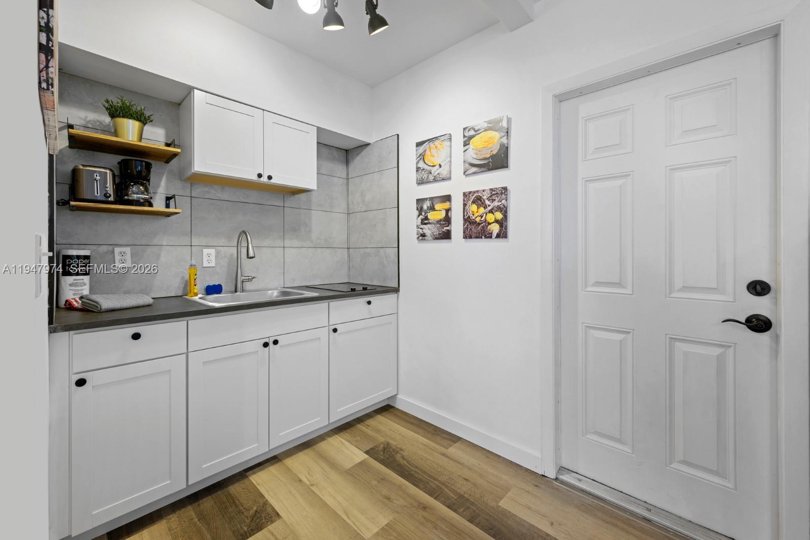 1444 NE 13th Ave Fort Lauderdale, FL 33304