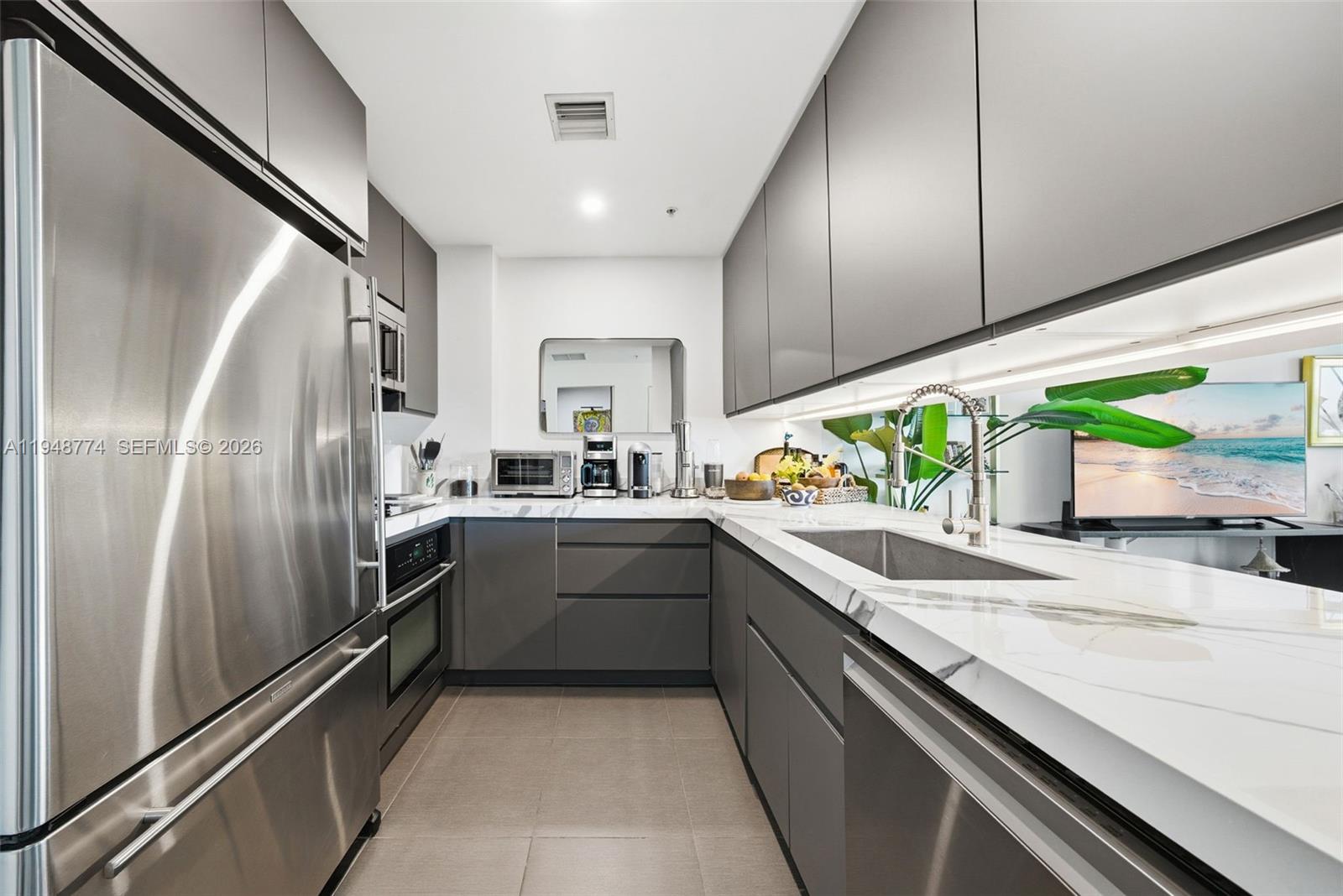 3301 NE 1st Ave #H0805 Miami, FL 33137