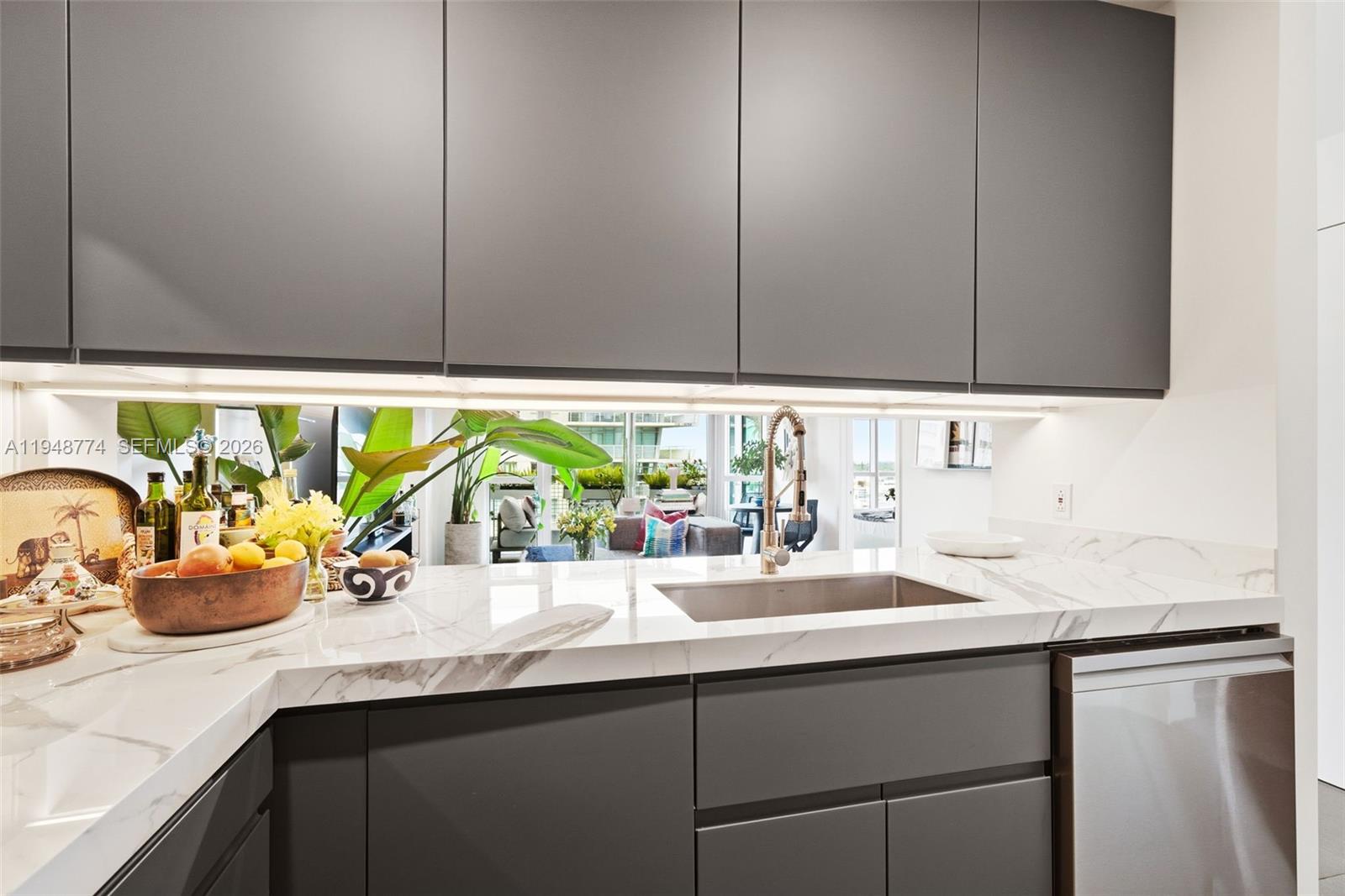 3301 NE 1st Ave #H0805 Miami, FL 33137