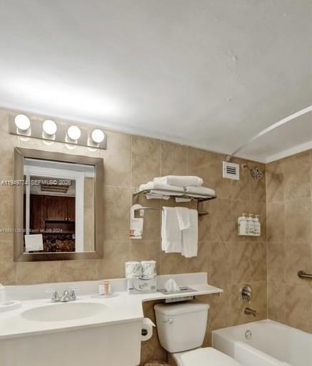 19201 Collins Ave #422 Sunny Isles Beach, FL 33160