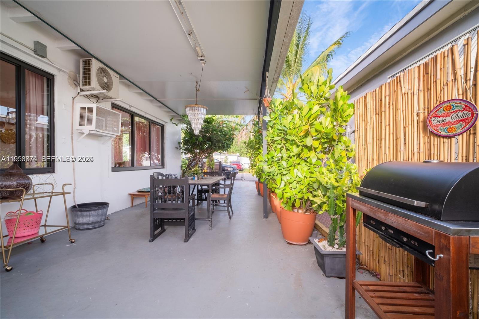 13654 NE 20th Pl North Miami Beach, FL 33181