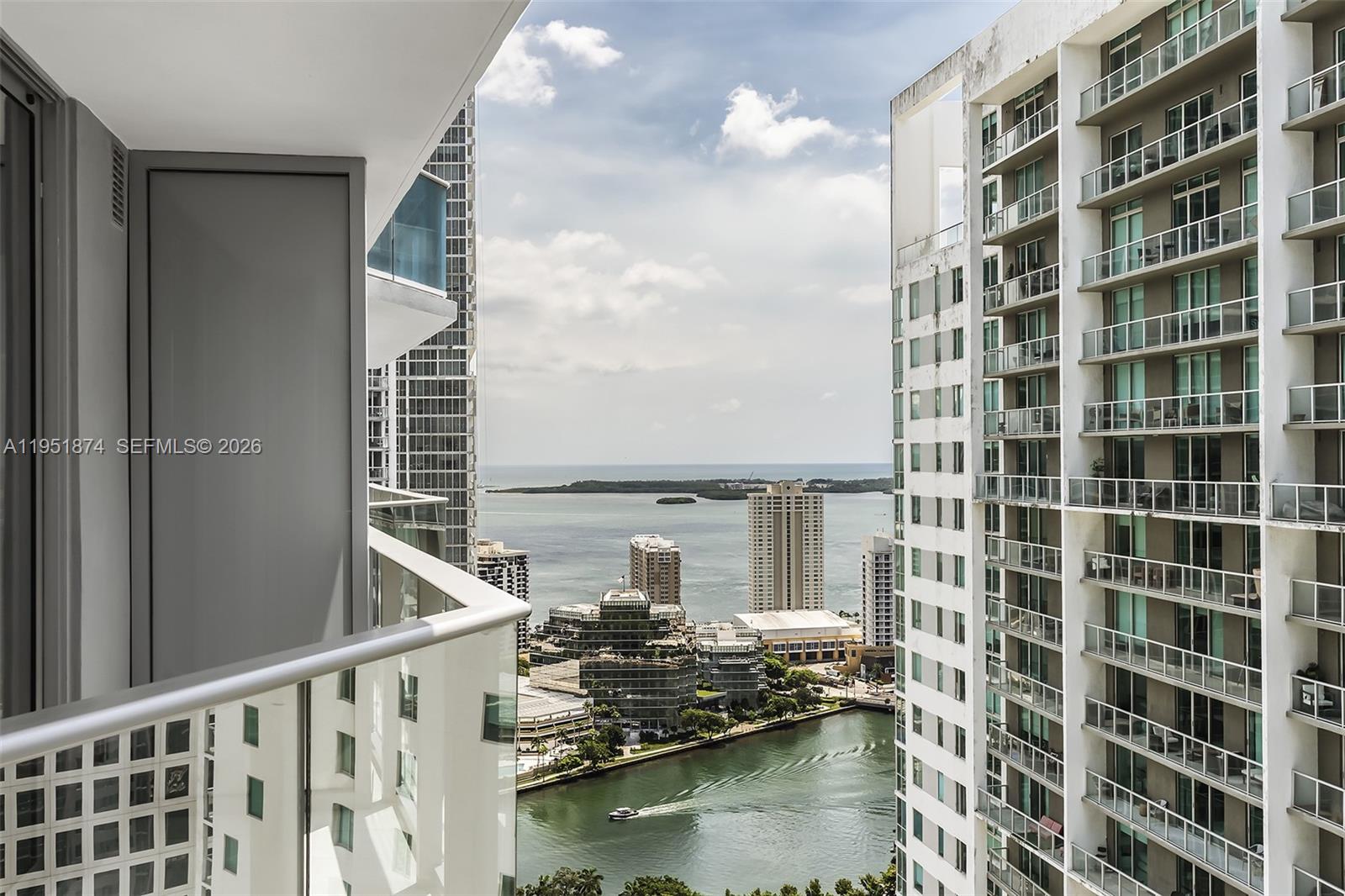 image Viceroy Brickell Residences34