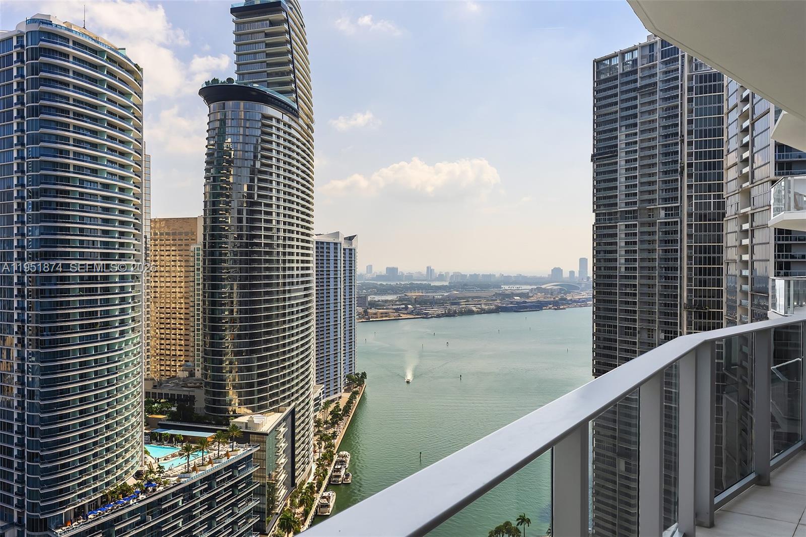 image Viceroy Brickell Residences53