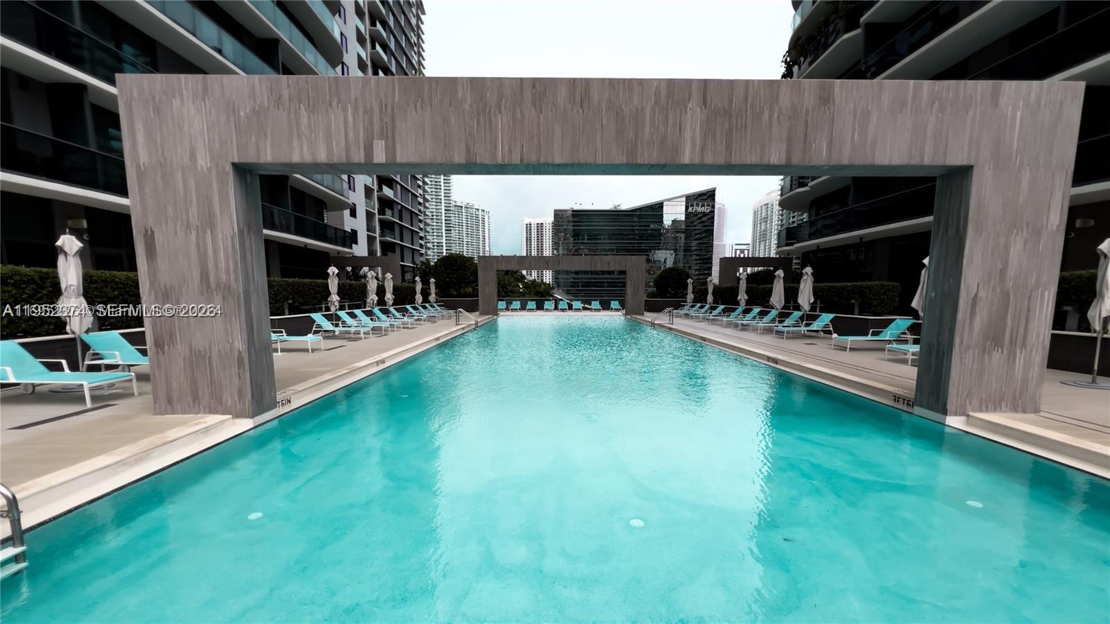 55 SW 9th St #2305 Miami, FL 33130