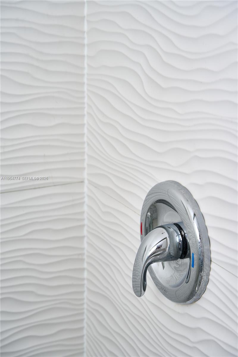 1255 Pennsylvania Ave #313 Miami Beach, FL 33139