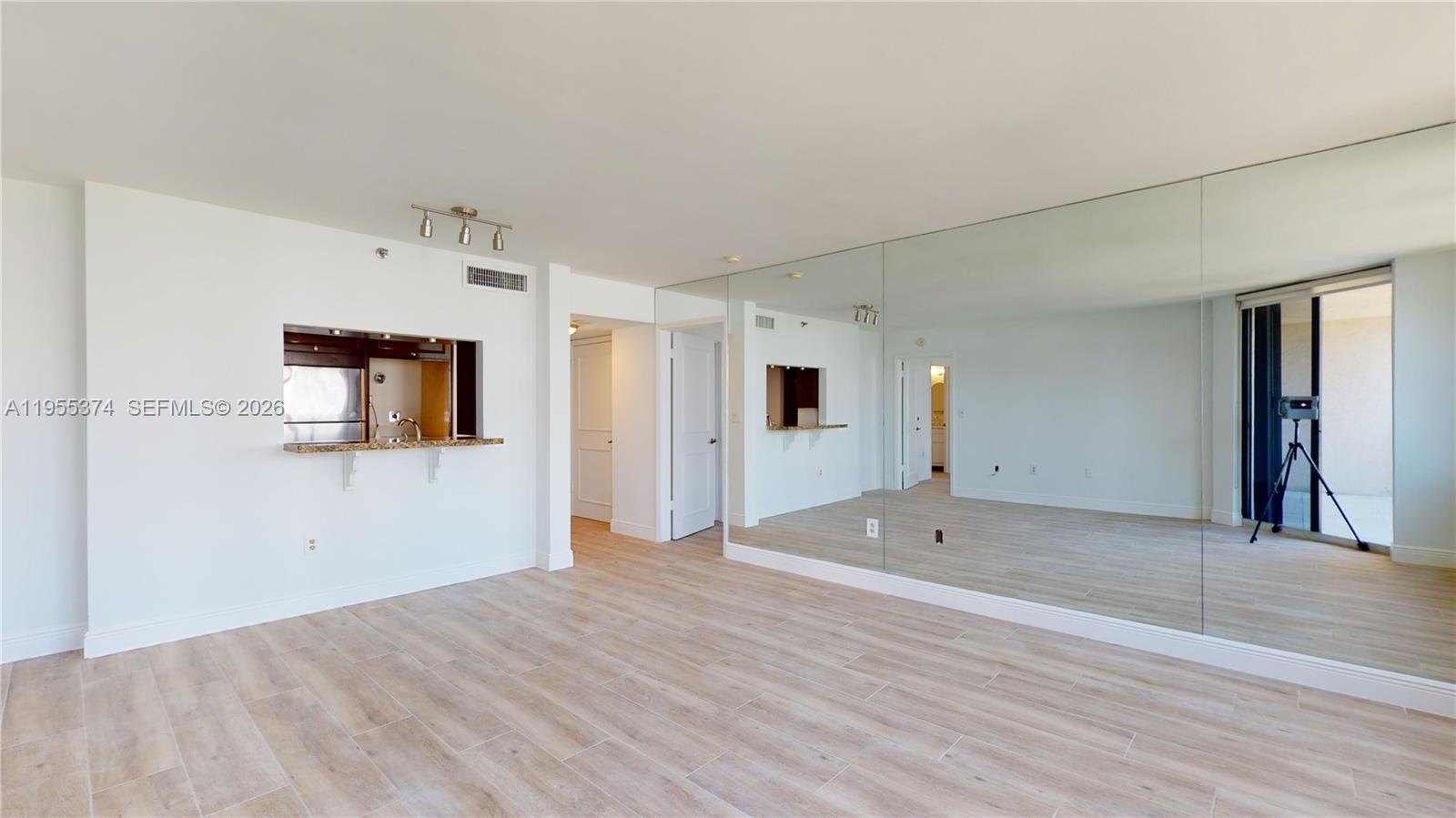 image Brickell Key Two10