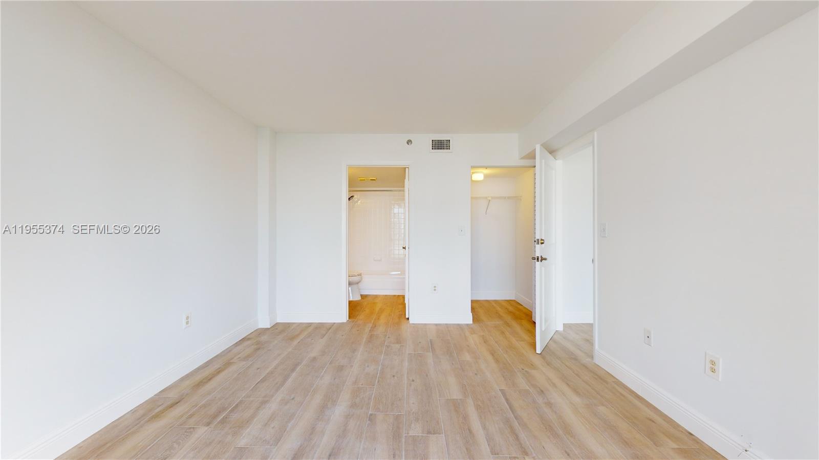 image Brickell Key Two12