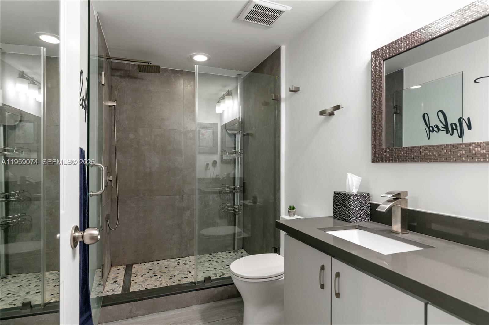 1900 Van Buren St #317B Hollywood, FL 33020