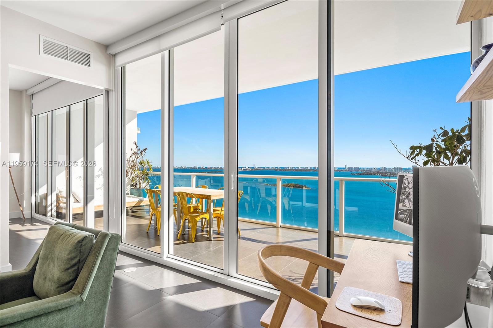 image Paramount Bay10