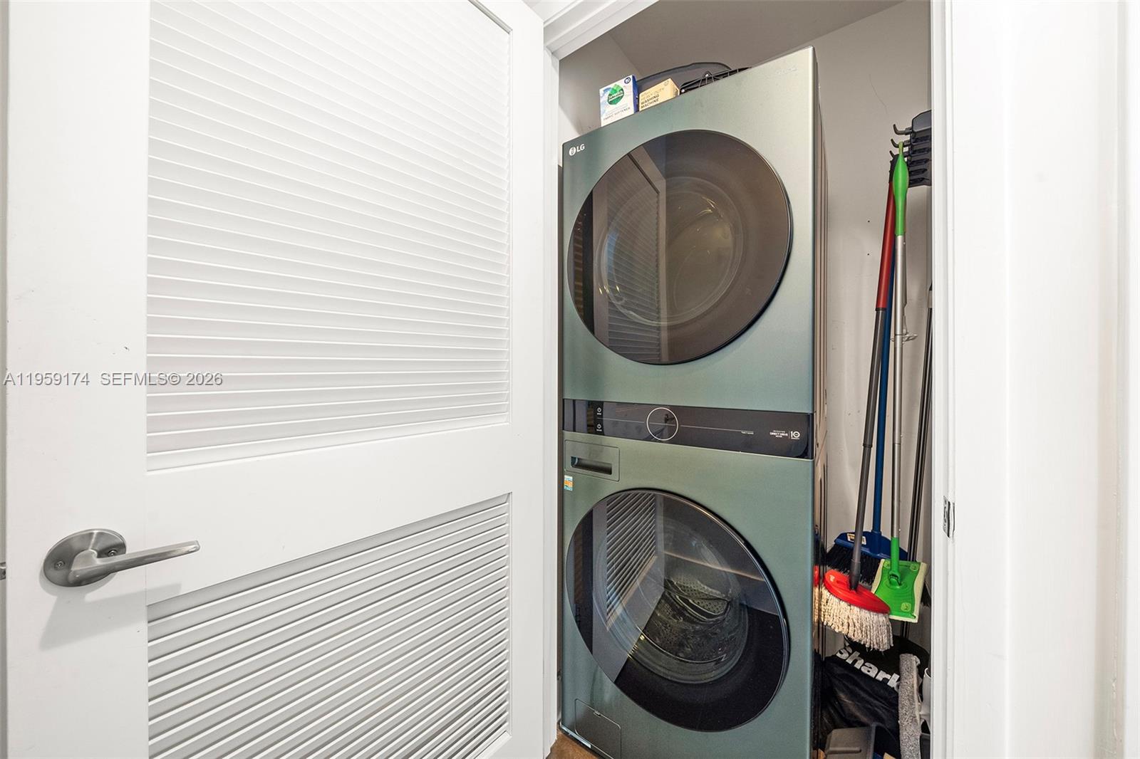 image Paramount Bay18