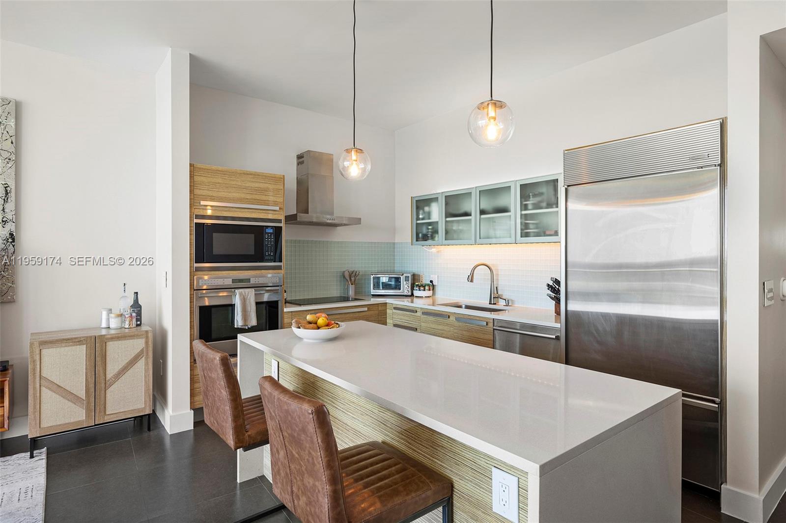 image Paramount Bay6