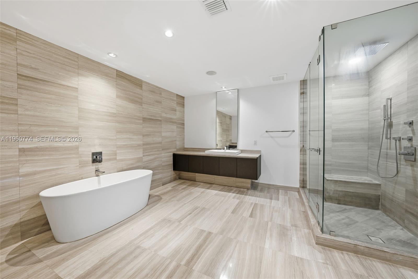 image Echo Aventura12